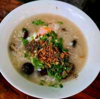 ร้านประชานิยม ร้านกาแฟคู่แท้หลวงพระบาง