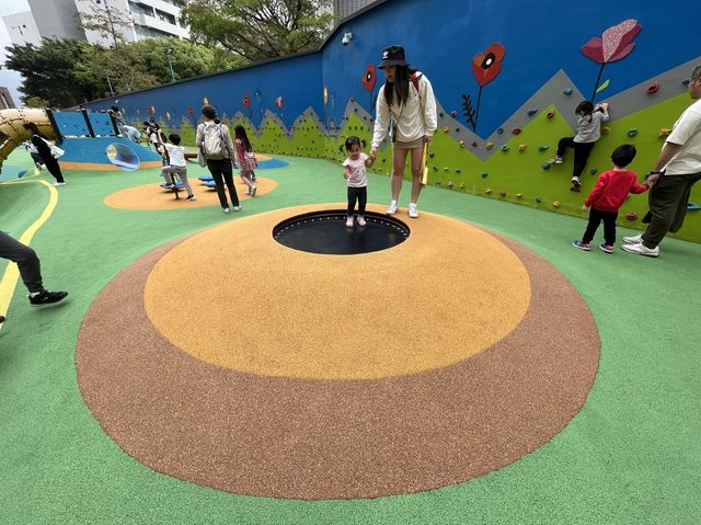 花墟與雀仔街主題嘅兒童遊樂場 @ Moko動樂園