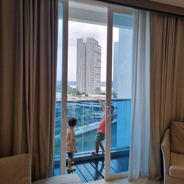 Deluxe Seaview 2 Bedroom - Fraser Puteri Habour