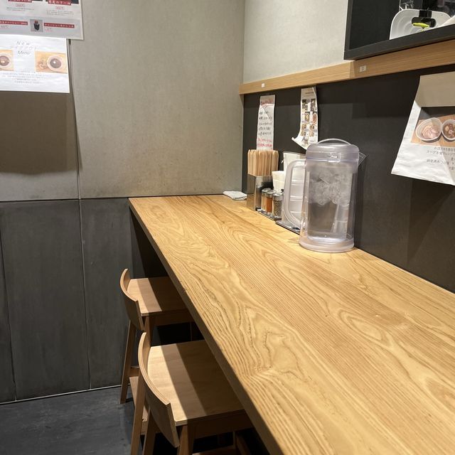 【奈良・大和西大寺】奈良の人気ラーメン店のセカンドブランド「NOROMANIA」