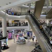 Eat, play, shop and enjoy at Shaw Centre!