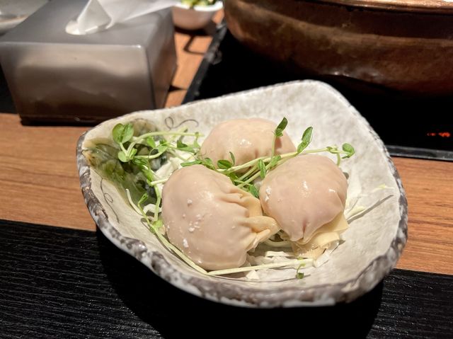  《大紅袍火鍋》人氣火鍋店