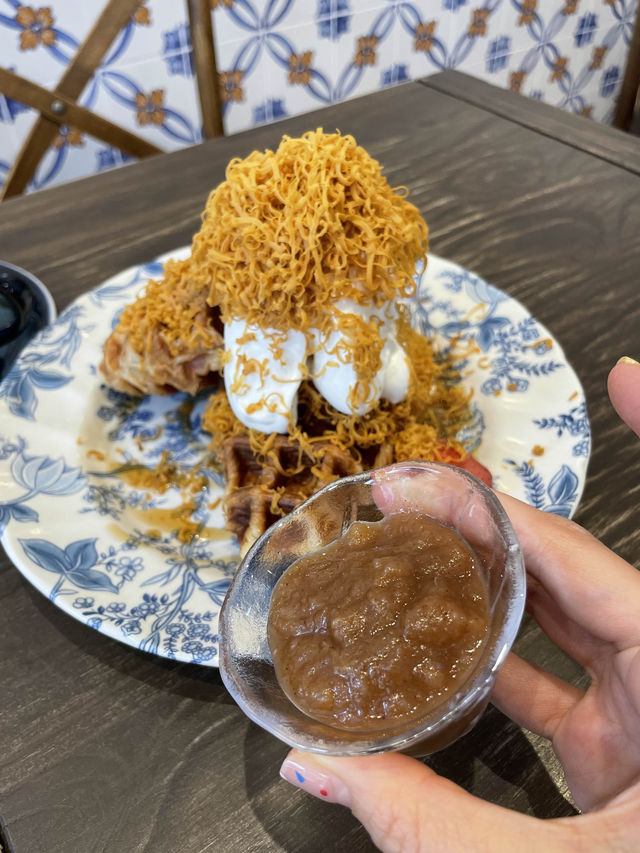 充滿葡萄牙風格藍白色Cafe