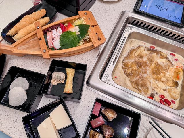 【來自新加坡的粉紅色主題夢幻火鍋放題店】