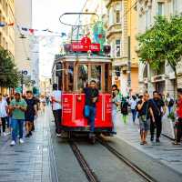 Istiklal Street 🇹🇷 Istiklal Caddesi