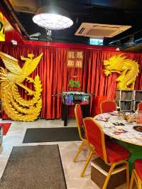 懷舊主題雞煲火鍋店