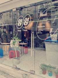 Cafe Yang Yang