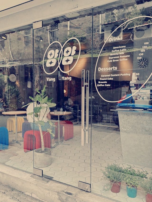 Cafe Yang Yang