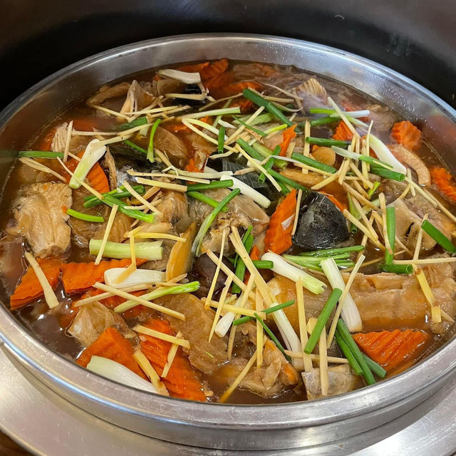 บัฟเฟต์มื้อกลางวันเปิดปักกิ่ง จุใจ 