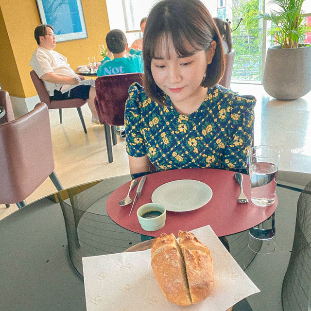 압구정 호캉스와 함께 즐기는 스테이크 하우스🥩
