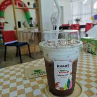 Khajee Cafe & Eatery ขจี คาเฟ่ หัวหิน