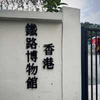 一座風格獨特的傳統建築火車站！