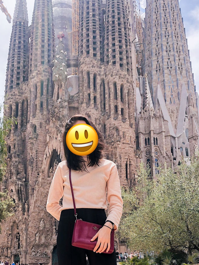  144 ปีที่รอคอย กับ “Sagrada Familia” 🫣