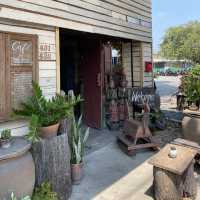 Café mystère คาเฟ่มิสแตร์ (ร้านกาแฟ)