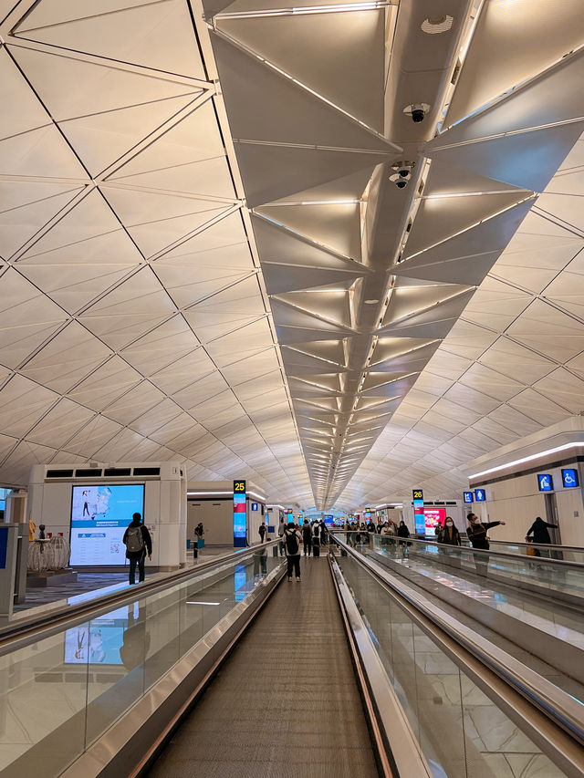 香港國際機場 ｜ Intervals天空酒吧 享受美妙味蕾之旅