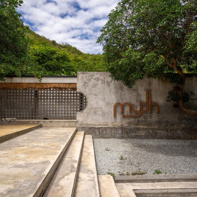 Myth koh larn resort bar and bistro Myth koh larn resort bar and bistro