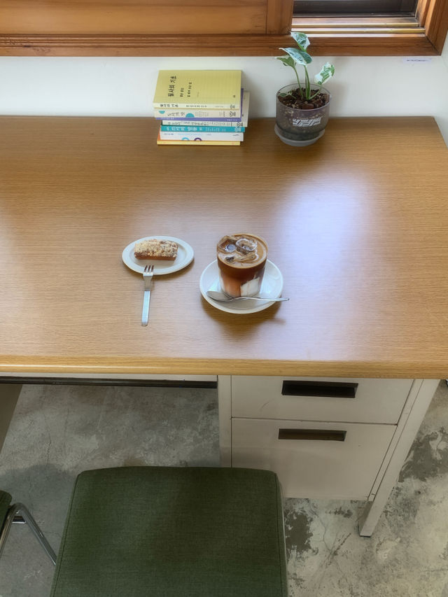 제주 감성 카페 작은집 🏡
