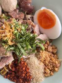 ก๋วยเตี๋ยวหมูเลียงต้มยำ (เจ้าแรกจันทบุรี)