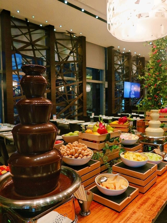 荃灣西如心酒店聯承Valrhona的「海陸盛宴」自助餐