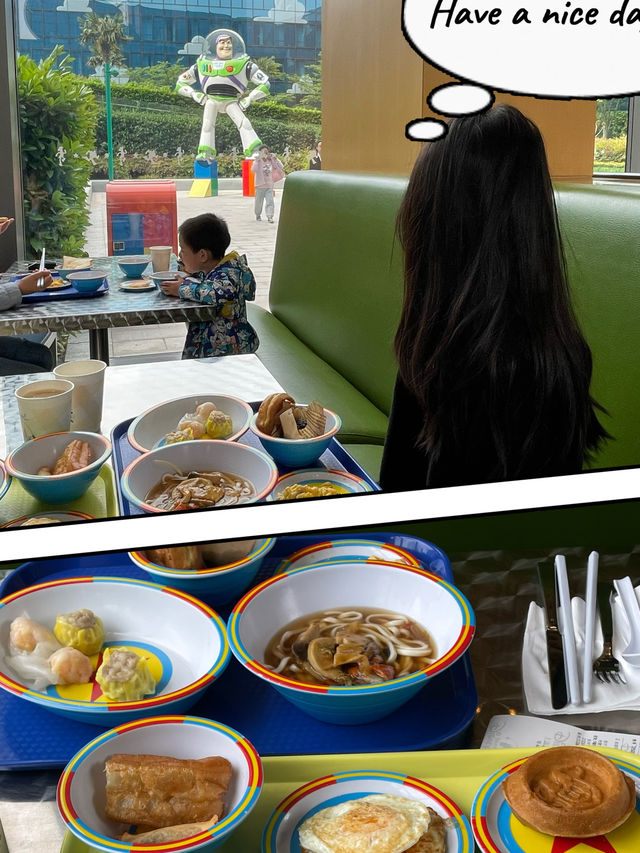 🏰 🌟 迪士尼魔法之旅：上海玩具總動員酒店早餐體驗 🏰🍳✨ 🍳