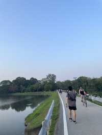 เดินชิวที่อ่างแก้ว มช.