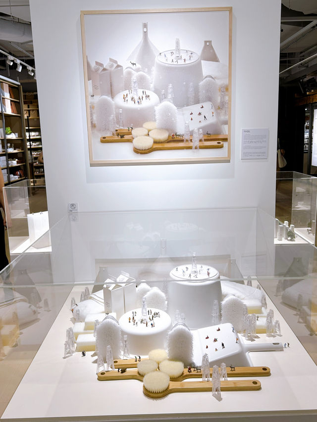 Simplicity and Beauty in MUJI Small Exhibition 
