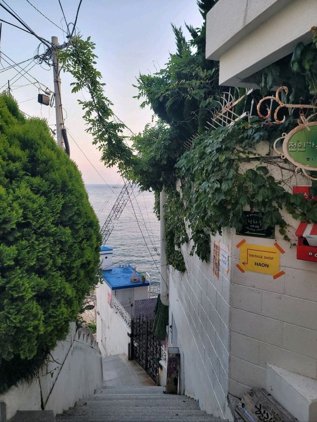 노을이 아름다운 부산 흰여울마을🧡