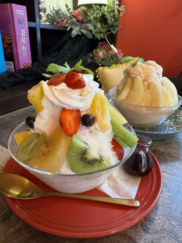【福岡カフェ】色とりどりのフルーツいっぱいの絶品かき氷🍧