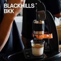 😚BLACKHILLS BKK คาเฟ่แบบ Slow Bar