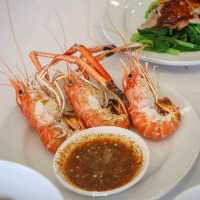 ทานบุฟเฟ่ต์นานาชาติในราคาแค่490.-