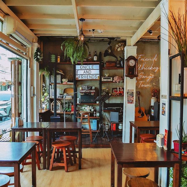 ร้านลับ เสาชิงช้า สไตล์โฮมมี่ 