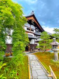 超貴重な特別拝観☺️建仁寺塔頭のお寺・西来院💙☕️期間限定のブルーボトルコーヒーとのコラボも☕️💙