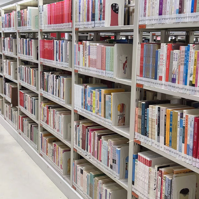 佛山圖書館：知識的殿堂，適合旅行者🚶‍➡️🔥
