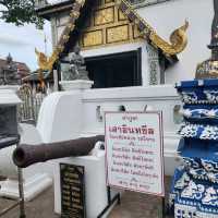 กราบพระแก้วหยก ขอพรกุมภัณฑ์ 📍วัดเจดีย์หลวง