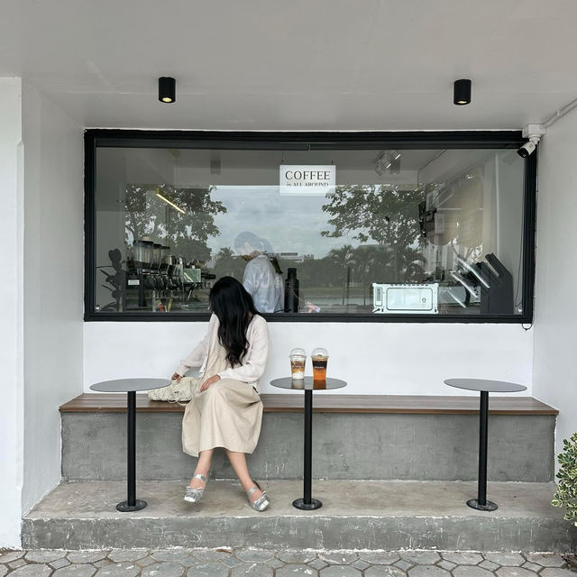 ALL Around Cafe Udon