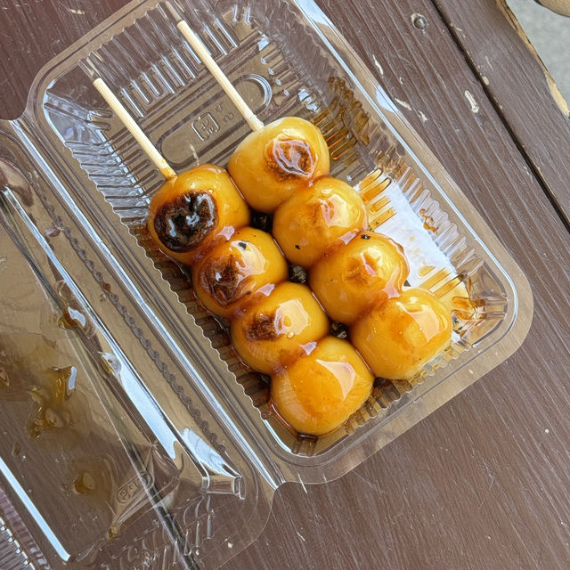 【道後公園】道後駅前のゆのやとお団子を買って公園でいただきます🩷