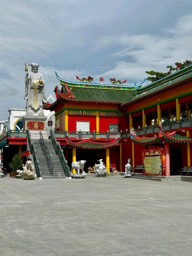 The Oldest Temple in Miri