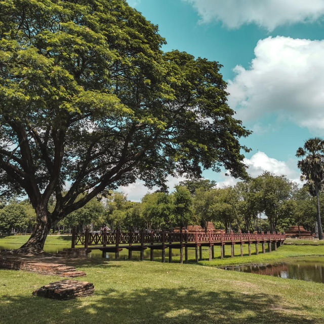พาเที่ยวเมืองเก่า ชมเมืองมรดกโลก จ.สุโขทัย