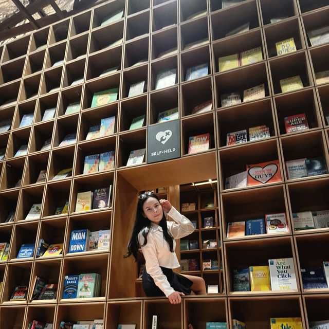 BookXcess RexKL 📚📒📔📕📗