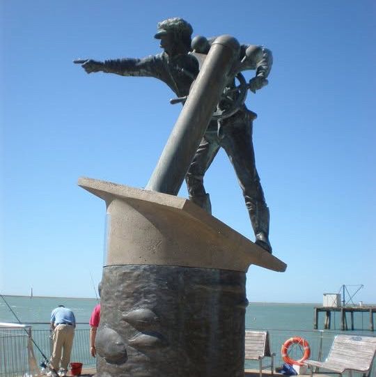 "Napier Marine Parade: Coastal Charm and Scenic Beauty in New Zealand"