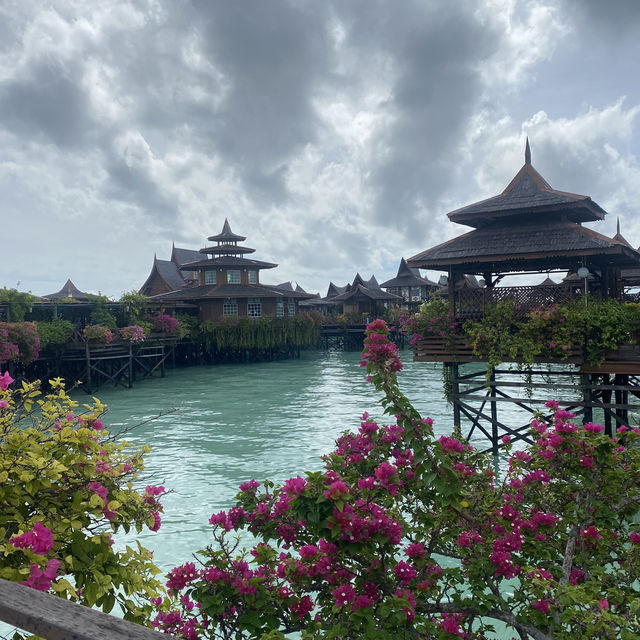 Leaving this island is more painful than a breakup 