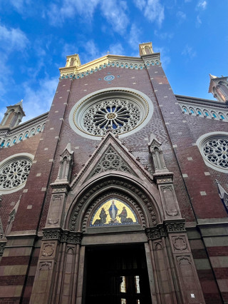 Самая большая католическая церковь в Стамбуле ⛪️