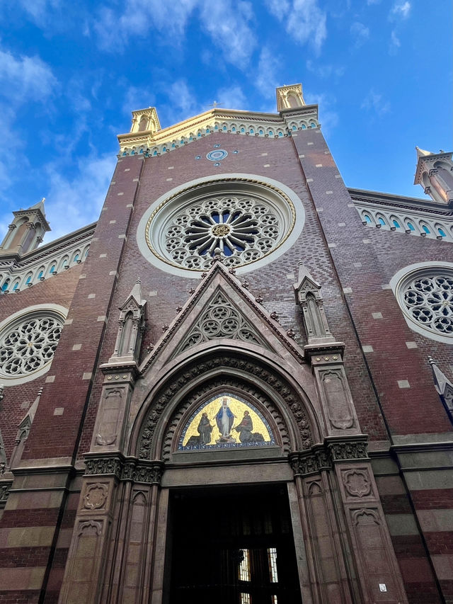 The Largest Catholic Church in Istanbul ⛪️