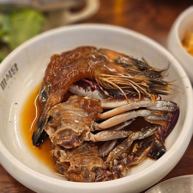[新大久保]予約必須の行列店[新大久保 美食堂 ミシクタン]