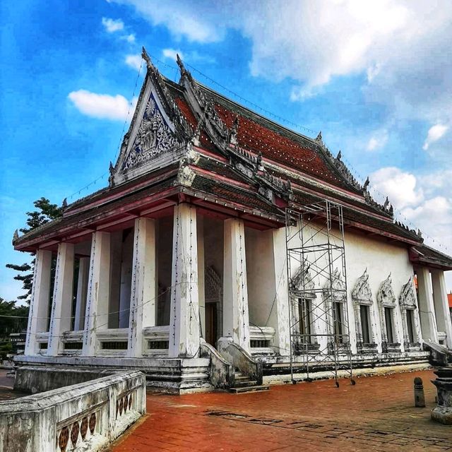 โบราณสถานที่เมืองปากน้ำ