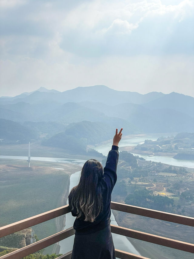 붕어섬이 보이는 ‘국사봉전망대’