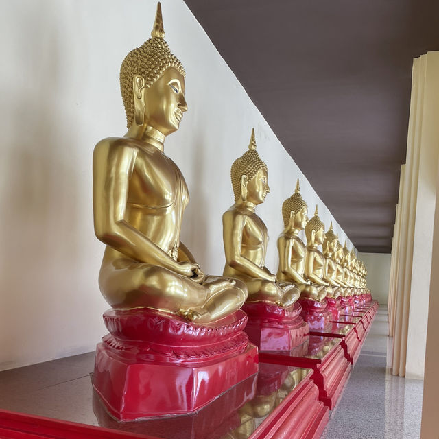 กราบไหว้ขอพร 🙏 หลวงพ่อโสธร