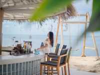 The Dining Room ที่โรงแรม Veranda Collection Samui