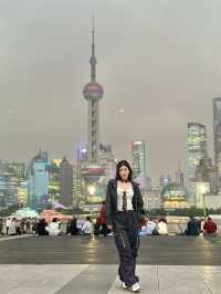 ถ่ายรูปเล่นชิล ๆ ที่ The Bund