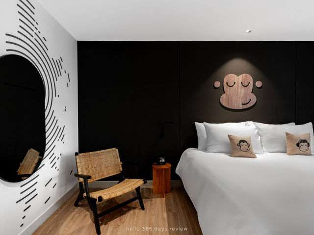 รีสอร์ตเปิดใหม่ Blu Monkey Hub & Hotel Bangtao